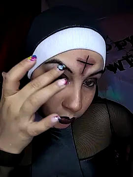 esmeralda jadees online show from 31, 10, 2025