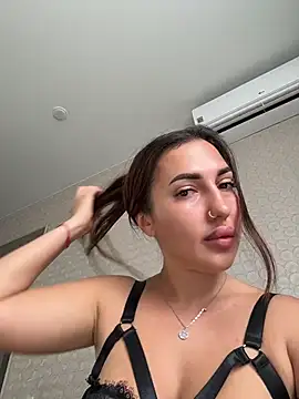 Snapshot of AleksandraRich chatting on 9, 5, 2026 AleksandraRich online show from 9, 5, 2026