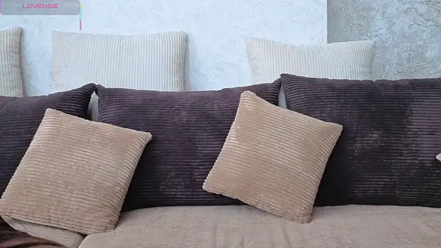 Kira mindnes online show from 27, 4, 2026