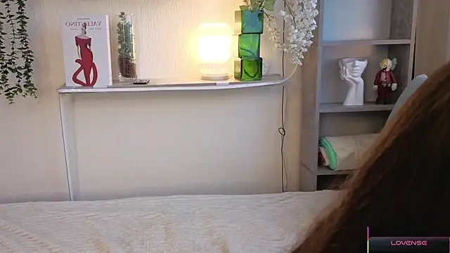 Kira mindnes online show from 1, 8, 2026