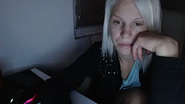 ElssaRush online show from 25, 9, 2025