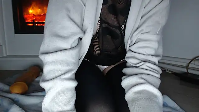 ElssaRush online show from 8, 10, 2025