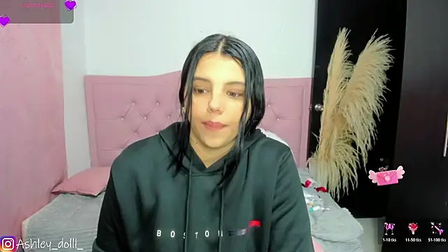 Ashley dolll online show from 2, 7, 2026