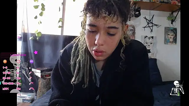 Snapshot of 420mussa chatting on 4, 11, 2025 420mussa online show from 4, 11, 2025