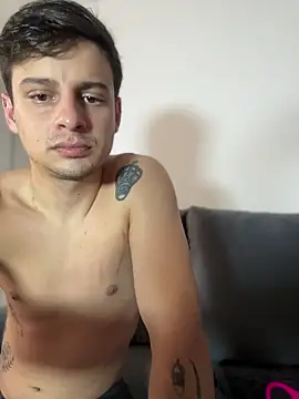 CarinaRose online show from 3, 2, 2026