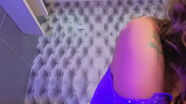  Gabytaylor online show from 23, 4, 2026