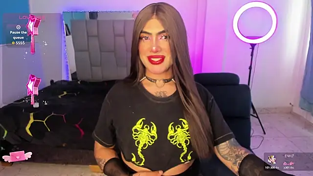 Sophie whitexxx online show from 1, 7, 2026