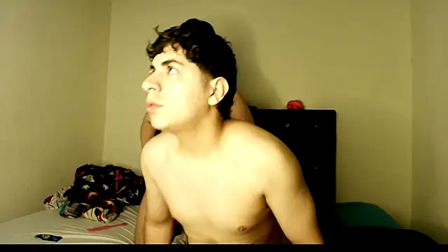 Snapshot of Kymberlyandlucas2 chatting on 20, 9, 2025 Kymberlyandlucas2 online show from 20, 9, 2025