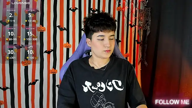 emma cute7 online show from 16, 10, 2025