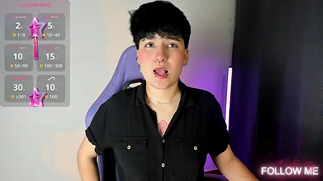 emma cute7 online show from 14, 12, 2025