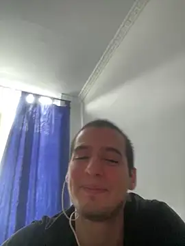 Thiagobb7 online show from 24, 2, 2026