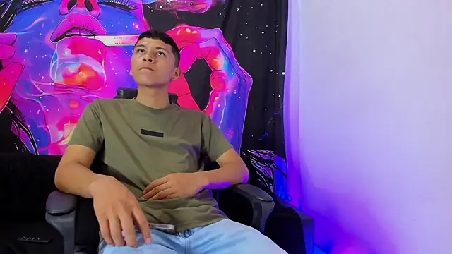 MAXXY CUTE online show from 17, 3, 2025