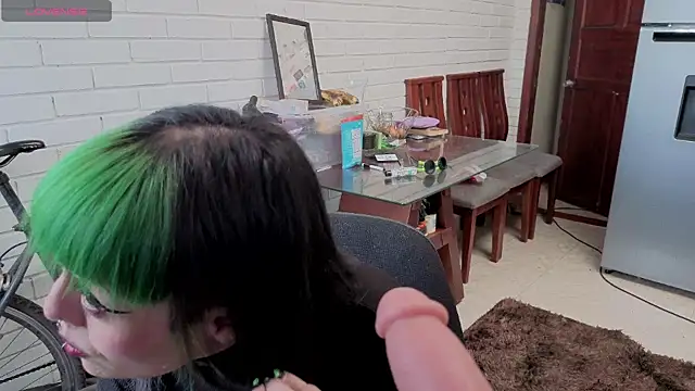 freyaa sorcerees online show from 29, 10, 2025