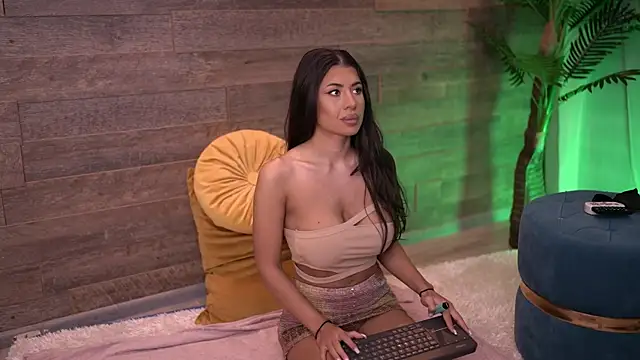 TanyaVonDe online show from 25, 9, 2025