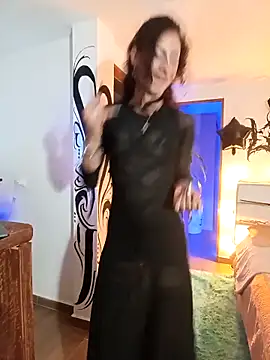 Lia Valmont online show from 29, 4, 2026