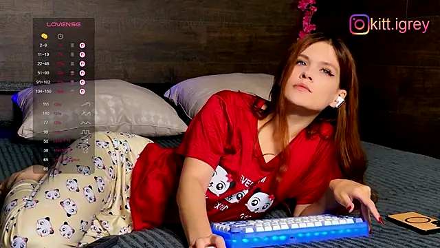 KittiGrey online show from 30, 9, 2025