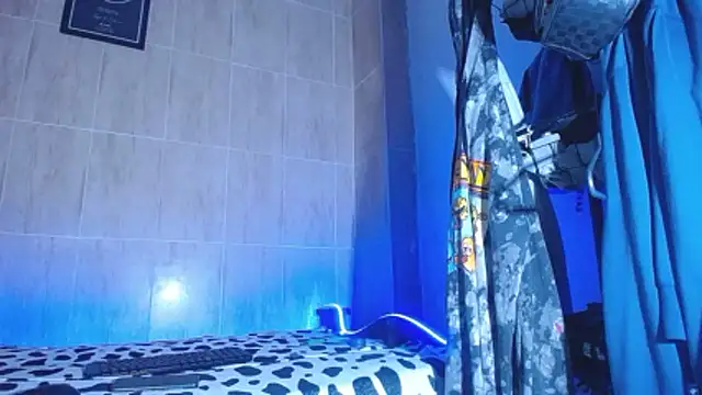 Snapshot of dareck_18 chatting on 14, 1, 2026 dareck 18 online show from 14, 1, 2026