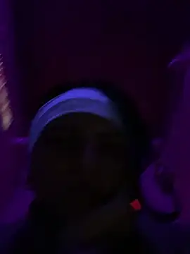 Snapshot of val_zx chatting on 19, 3, 2025 val zx online show from 19, 3, 2025