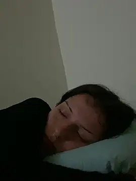 Snapshot of val_zx chatting on 20, 11, 2025 val zx online show from 20, 11, 2025