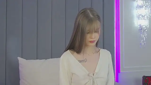 Snapshot of BellaSecrett chatting on 18, 3, 2025 BellaSecrett online show from 18, 3, 2025