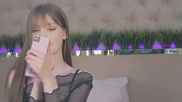 Snapshot of BellaSecrett chatting on 20, 3, 2025 BellaSecrett online show from 20, 3, 2025