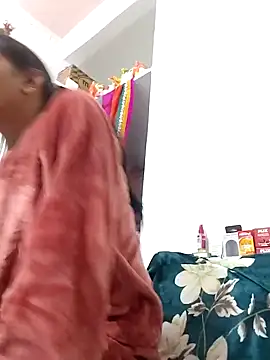 Hotty-Nidhi online show from 26, 11, 2025