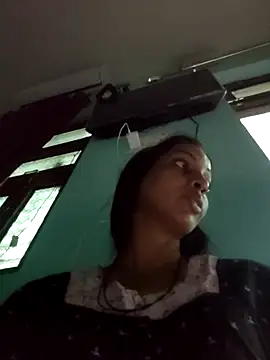 Hotty-Nidhi online show from 15, 6, 2026