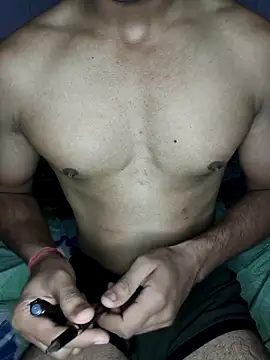 Snapshot of HARSHHU01 chatting on 11, 11, 2025 HARSHHU01 online show from 11, 11, 2025