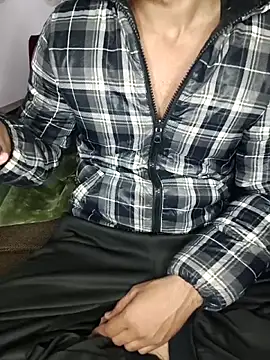 Snapshot of HARSHHU01 chatting on 2, 12, 2025 HARSHHU01 online show from 2, 12, 2025