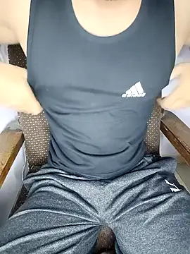 Snapshot of HARSHHU01 chatting on 9, 4, 2026 HARSHHU01 online show from 9, 4, 2026