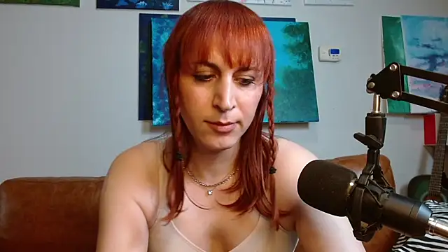 ChewyCandy online show from 28, 10, 2025