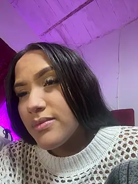 Snapshot of iamsara_21 chatting on 1, 8, 2026 iamsara 21 online show from 1, 8, 2026