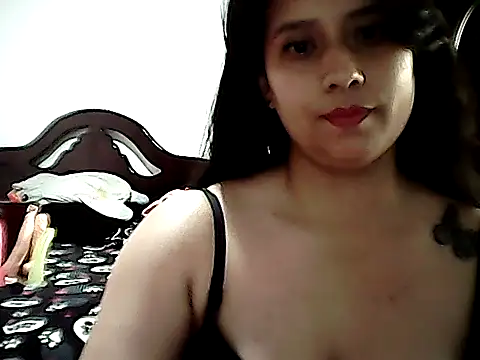 charlotte2351 online show from 22, 4, 2026