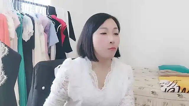 Rachel-6600 online show from 28, 11, 2025