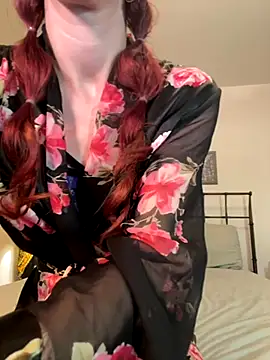 SusieandLacey online show from 3, 11, 2025