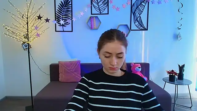 LilyHaart online show from 16, 3, 2025