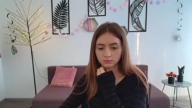 LilyHaart online show from 18, 3, 2025