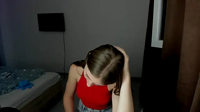 LilyHaart online show from 9, 9, 2025