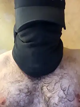 HairyCubBttmboy online show from 2, 4, 2026