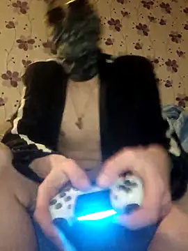 Snapshot of ThePython666 chatting on 10, 3, 2025 ThePython666 online show from 10, 3, 2025