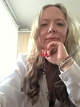 Irina3718 online show from 9, 1, 2026