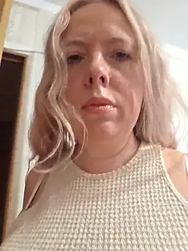 Snapshot of Irina3718 chatting on 23, 7, 2026 Irina3718 online show from 23, 7, 2026