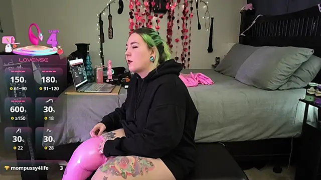 KinkyBratandDaddy online show from 12, 3, 2026