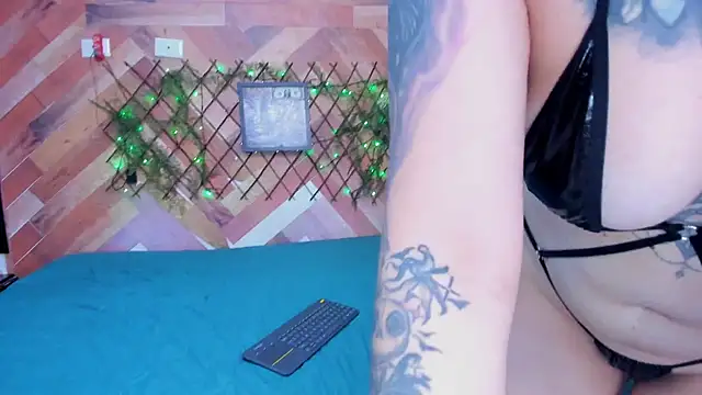 EmilyandChristianTattoos online show from 8, 11, 2025