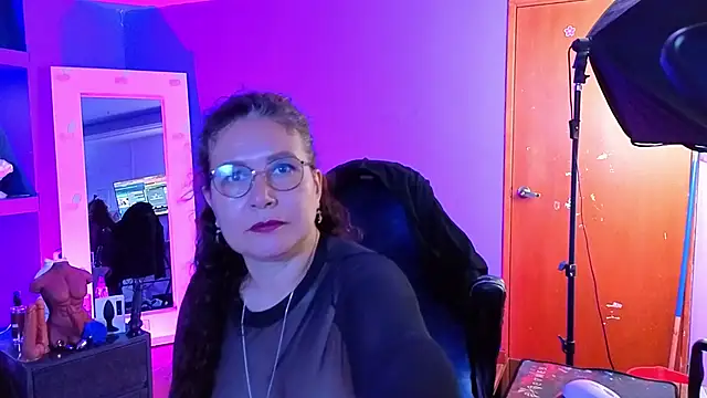 cory chasecol888 online show from 25, 4, 2026