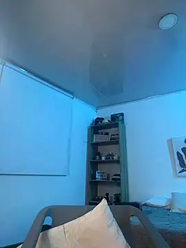 Soy mangx online show from 25, 9, 2025