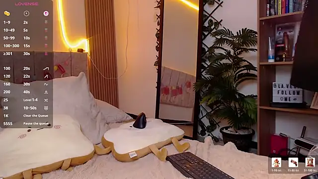 Soy mangx online show from 6, 4, 2026