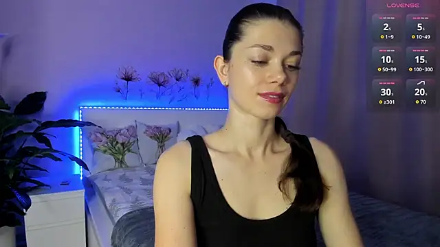 Snapshot of Eva_McCoy chatting on 24, 10, 2025 Eva McCoy online show from 24, 10, 2025