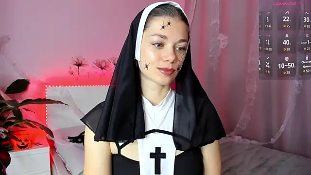 Snapshot of Eva_McCoy chatting on 28, 10, 2025 Eva McCoy online show from 28, 10, 2025