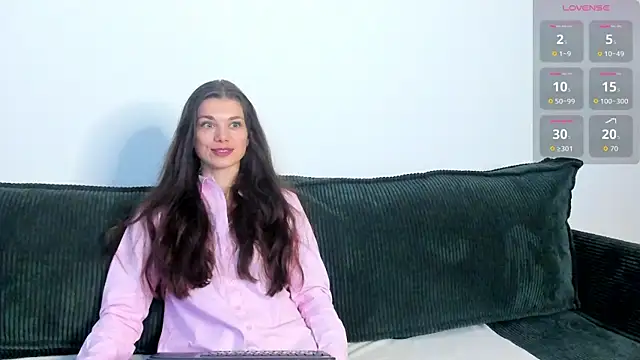 Snapshot of Eva_McCoy chatting on 10, 11, 2025 Eva McCoy online show from 10, 11, 2025